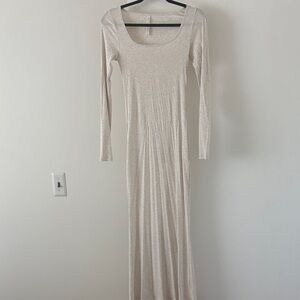 Aritzia Cream Long Sleeve Maxi Dress
